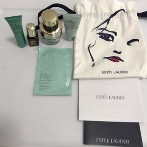 Brand new Estée Lauder skincare makeup set